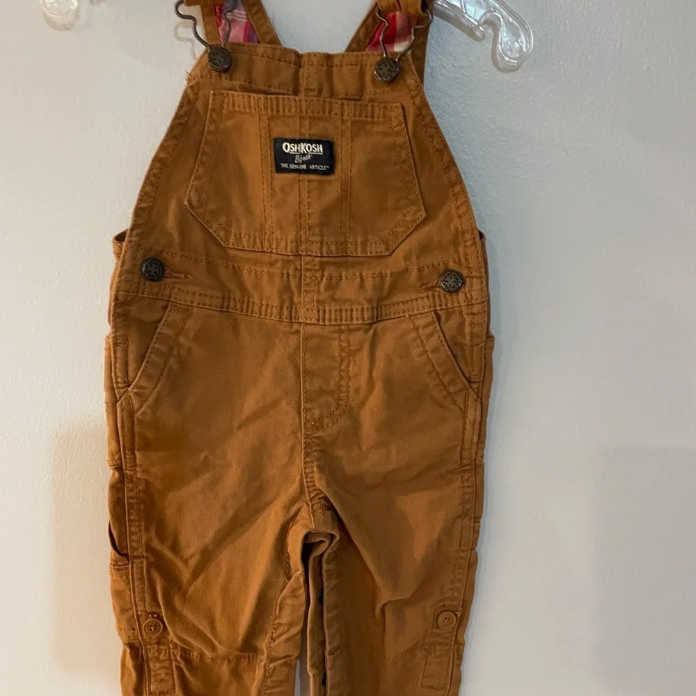 OshKosh B'gosh like carhartt bib Overalls size 9 months